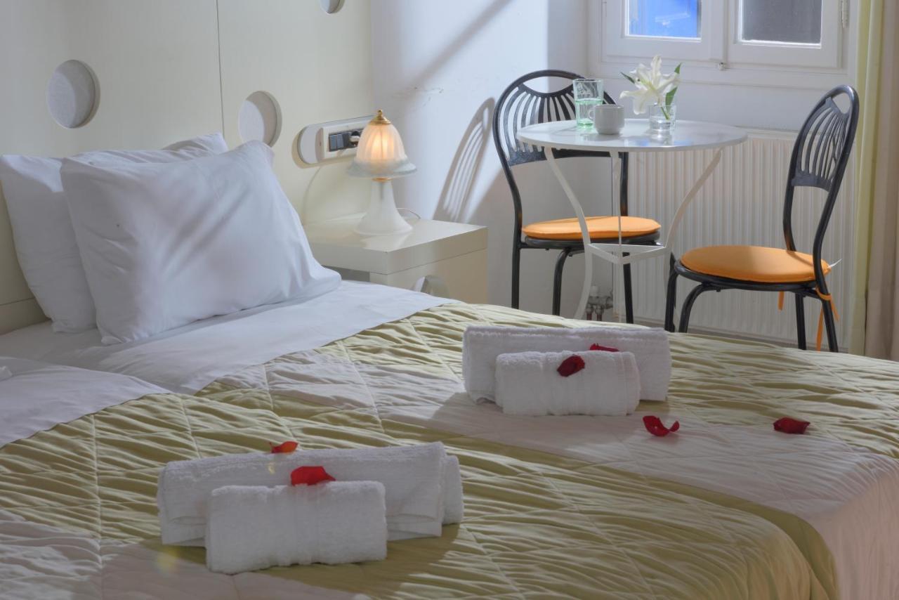 Adonis Rooms Kalo Livadi Eksteriør billede